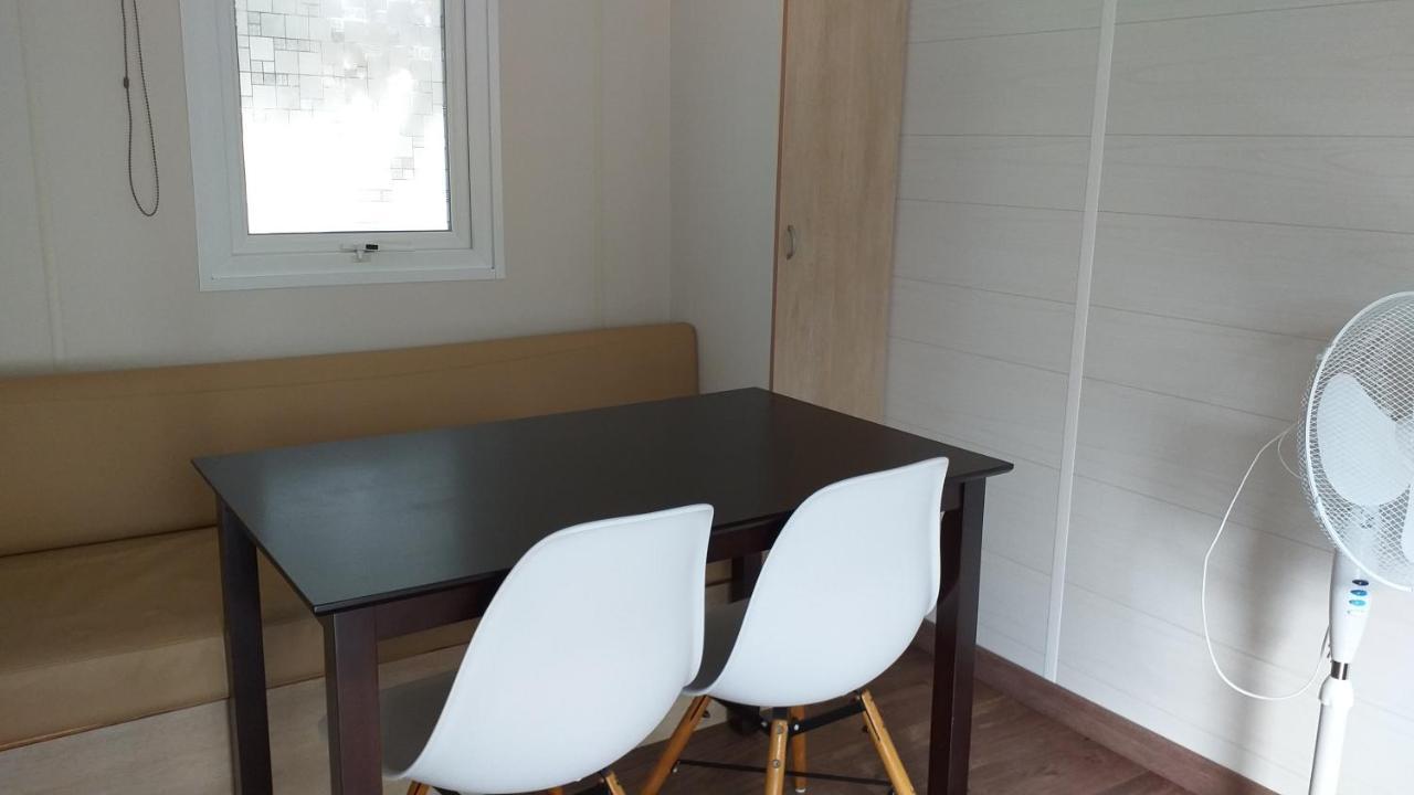 Mobilhome Chez Cathy & Simon Marseillan  Zewnętrze zdjęcie